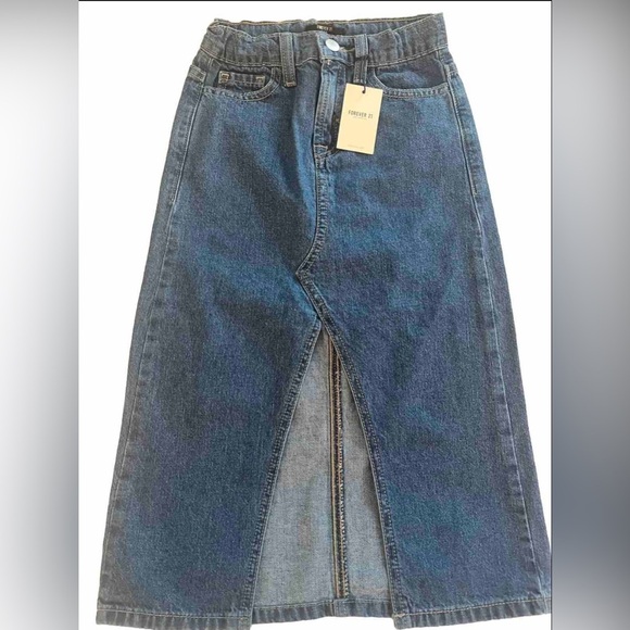 Forever 21‎ Kids, girls size 5/6 blue denim midi skirt - Picture 3 of 5